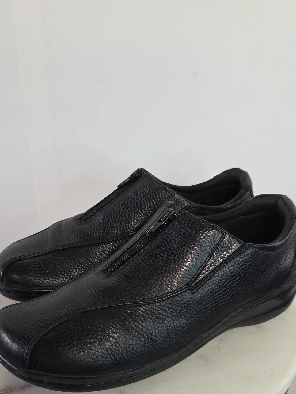 Men's Black Leather Zip Slip-On Loafers Size 9W